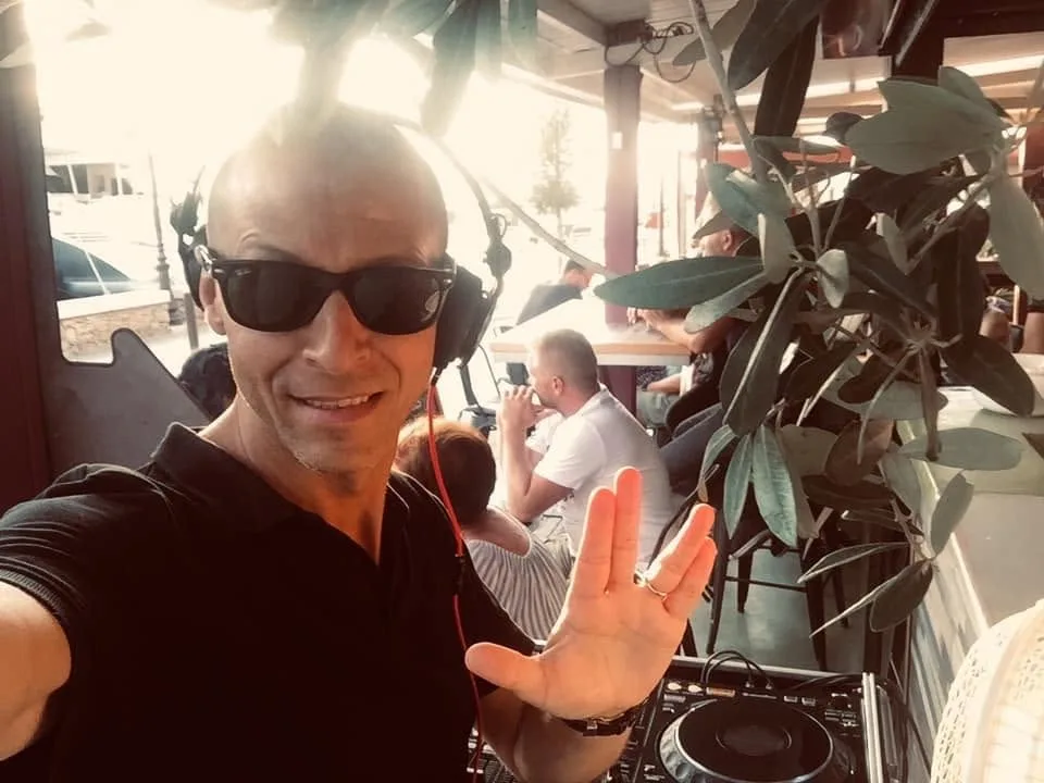 Vincent Bertolucci — DJ en Corse